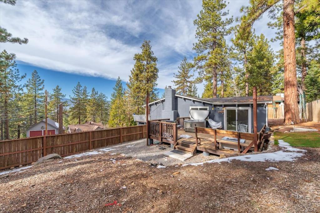Lake Views, Pet-Friendly Cabin With Hot-Tub In King'S Beach Kings Beach Bagian luar foto