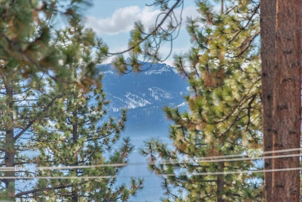 Lake Views, Pet-Friendly Cabin With Hot-Tub In King'S Beach Kings Beach Bagian luar foto