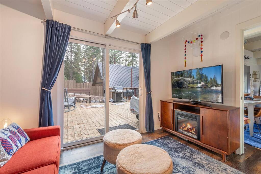 Lake Views, Pet-Friendly Cabin With Hot-Tub In King'S Beach Kings Beach Bagian luar foto